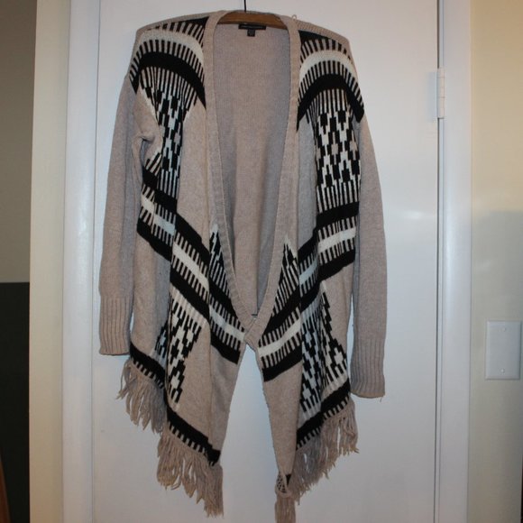 American Eagle Cardigan Size Small - Picture 1 of 5